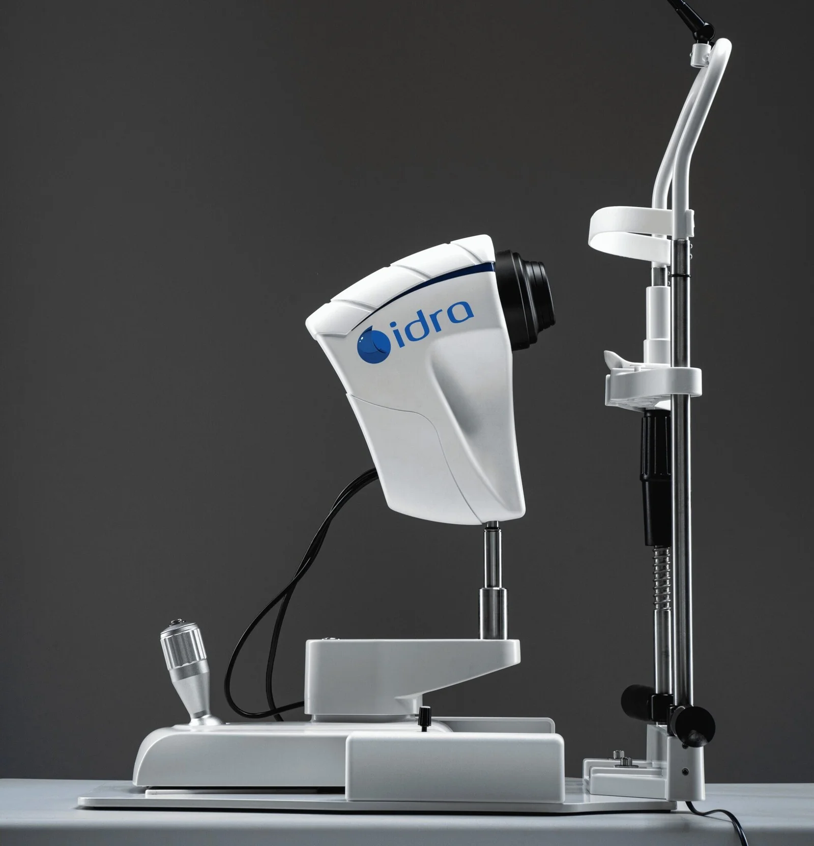 IDRA digital tear film analyser — dry eye screening