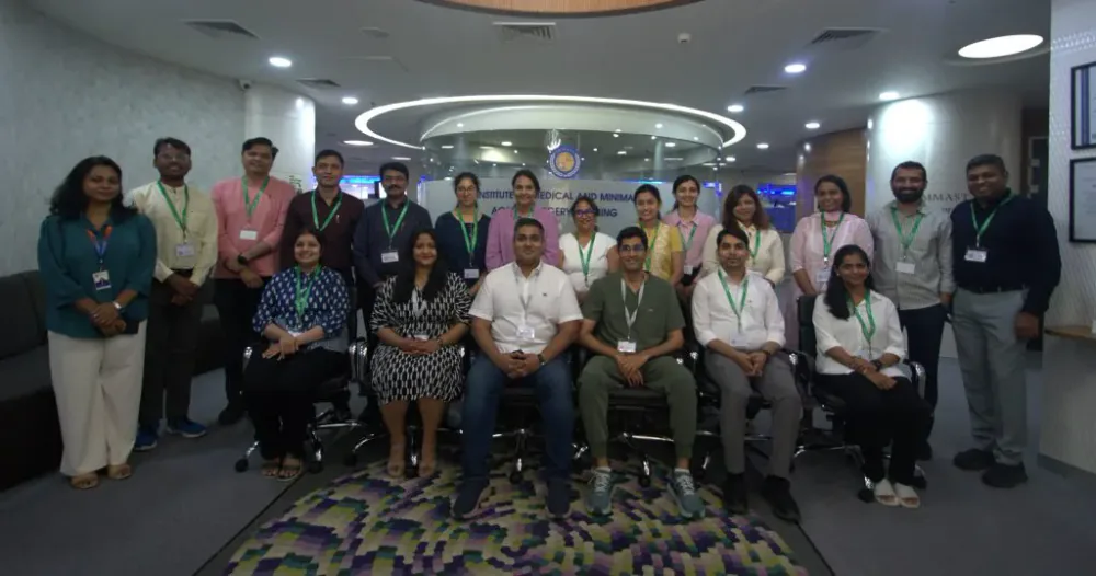 IMMAST periocular rejuvenation course group photo