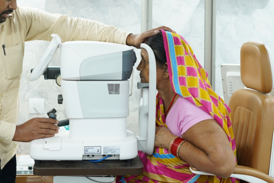 Retina Treatment ara bihar